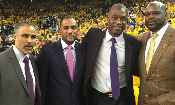 展现无遗 展现无遗