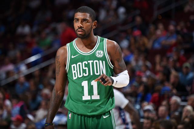 更像是红黑 更像是红黑